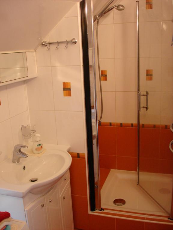 Guesthouse "Nakvyne Pas Zveja" Nagliu Street นิดา ภายนอก รูปภาพ